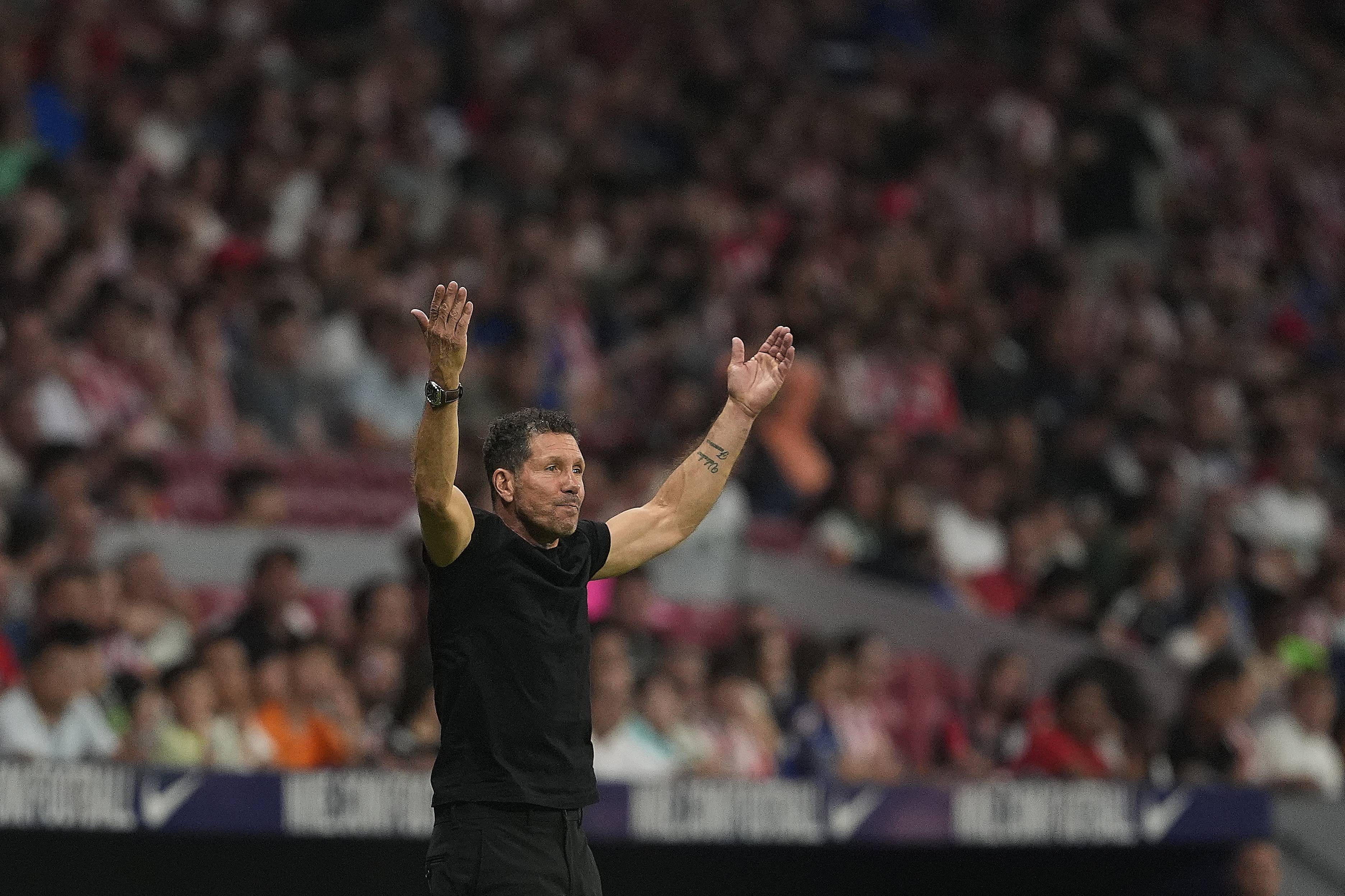 马德里竞技球迷呼吁支持,助力球队夺冠的简单介绍 马德里竞技球迷呼吁支持,助力球队夺冠的简单介绍