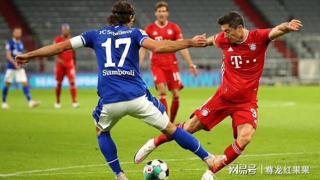 包含阿根廷横扫拜仁，格纳布里扛起全队的词条