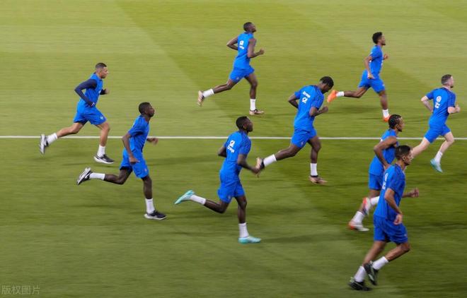 丹麦碾压摩洛哥,莱万惊艳四座的简单介绍 丹麦碾压摩洛哥,莱万惊艳四座的简单介绍