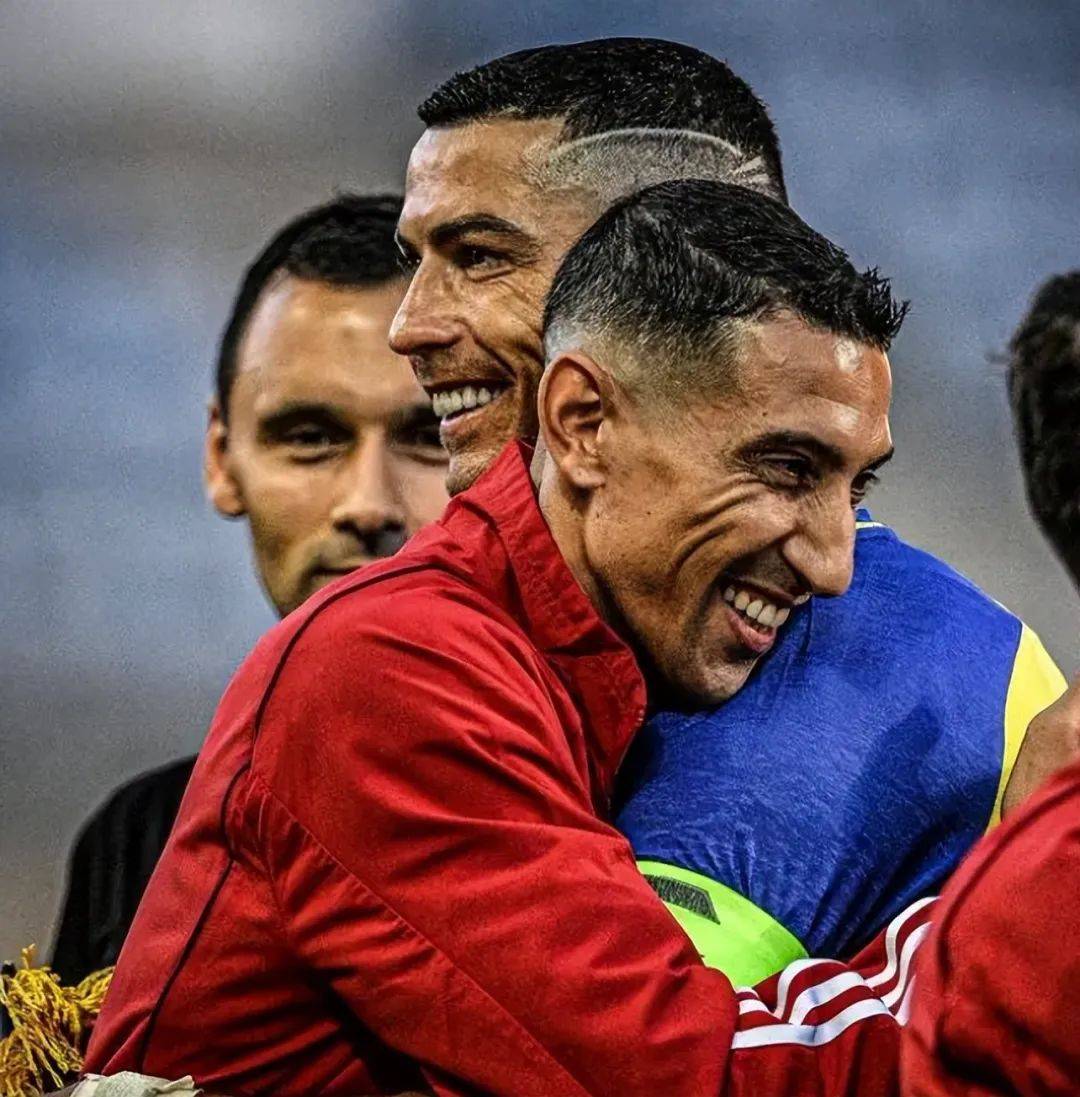 皇马轻取克罗地亚,迪马利亚统治全场 皇马轻取克罗地亚,迪马利亚统治全场