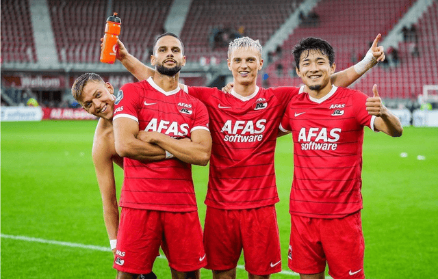 开云体育平台APP-阿尔克马尔击败对手,取得胜利融融