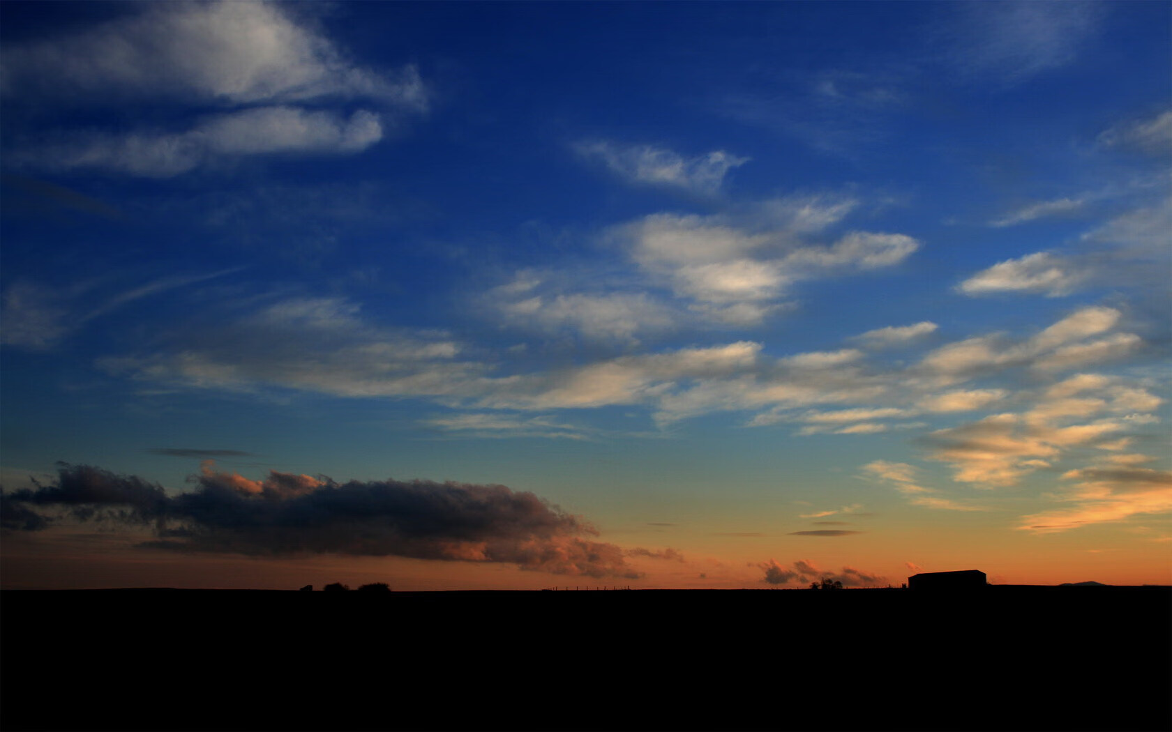 塞内加尔的苏亚雷斯,攻防两端的隐形统治者